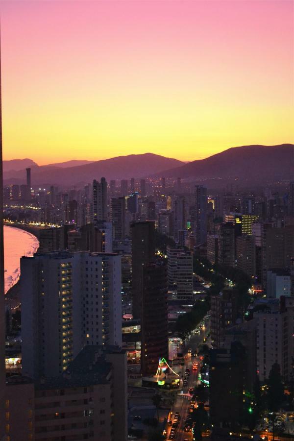 Apartamento Con Buena Ubicacion Benidorm Esterno foto