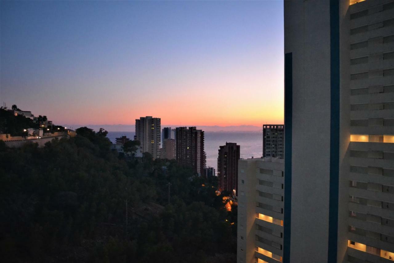 Apartamento Con Buena Ubicacion Benidorm Esterno foto